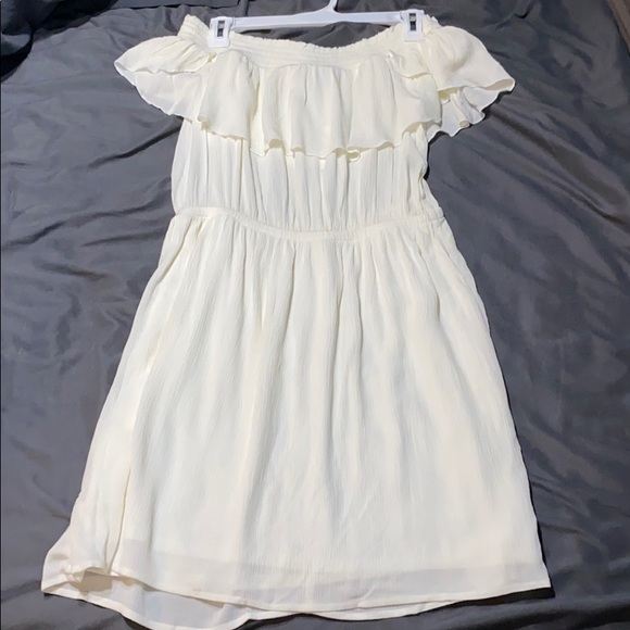 off the shoulder satin white dress White Simple A-line Off-the-shoulder satin wedding dresses – misshow.com